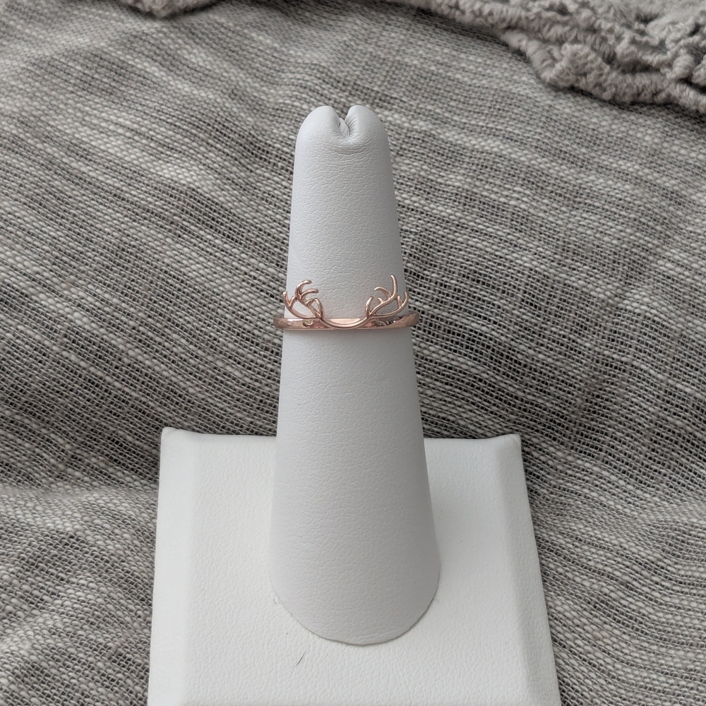 Elegant Rose Gold Antler Ring